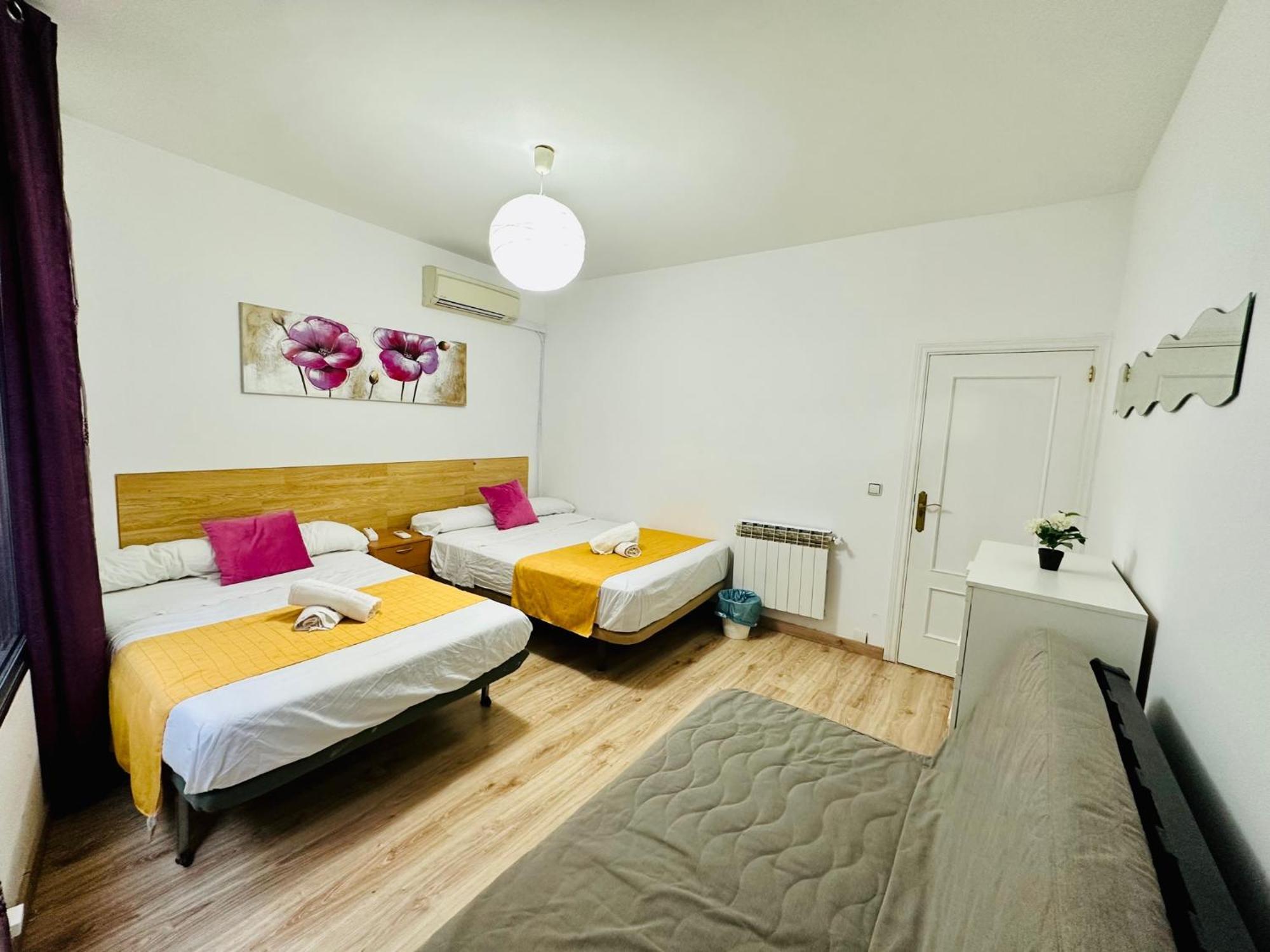 Punta Me Rooms In The Best Location Of Madrid Downtown Εξωτερικό φωτογραφία