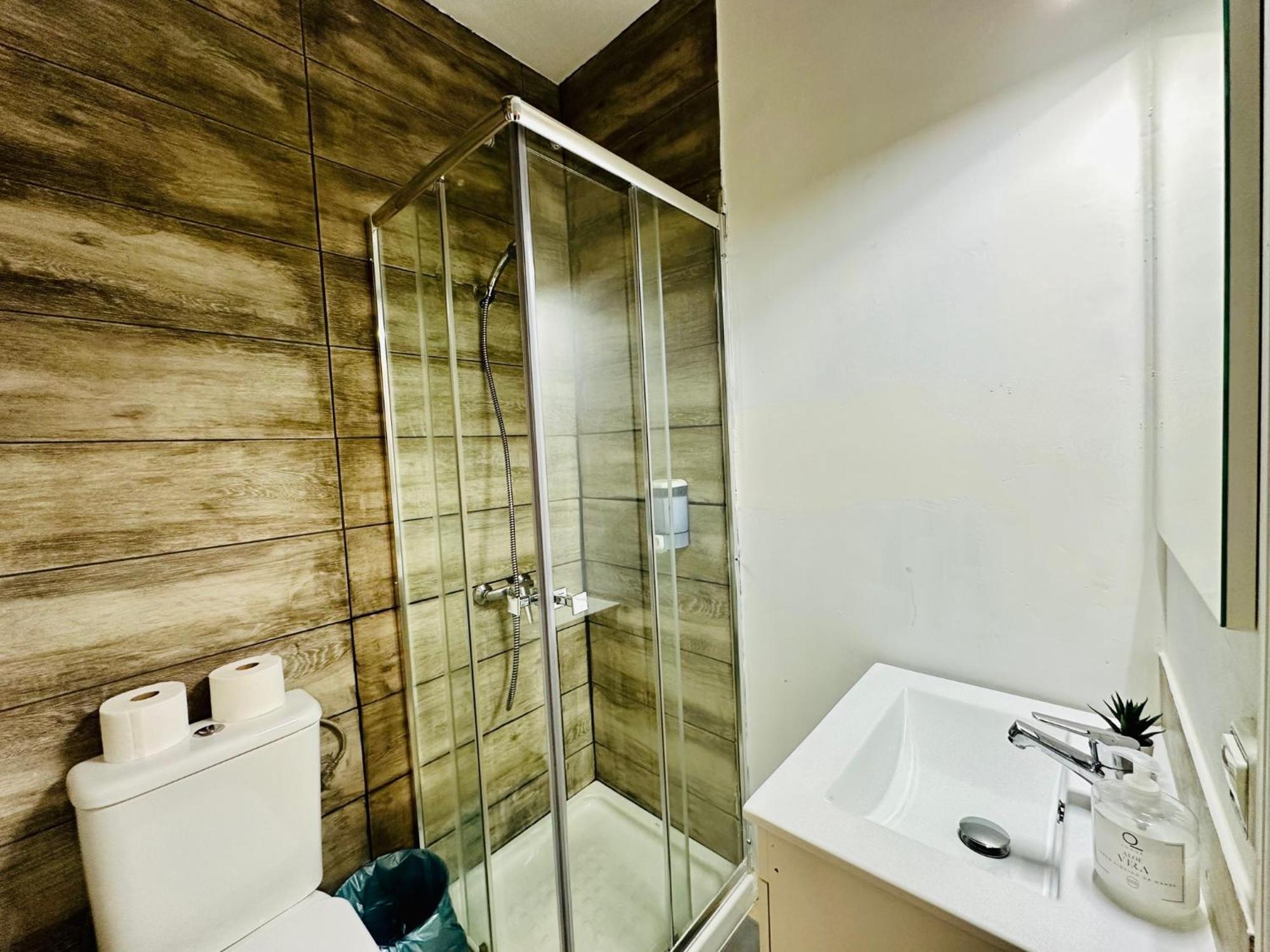 Punta Me Rooms In The Best Location Of Madrid Downtown Εξωτερικό φωτογραφία
