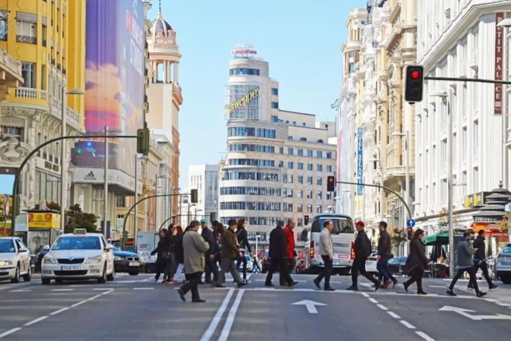 Punta Me Rooms In The Best Location Of Madrid Downtown Εξωτερικό φωτογραφία